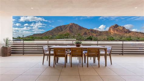 Luxury homes: $2.2M Paradise Valley condo has .